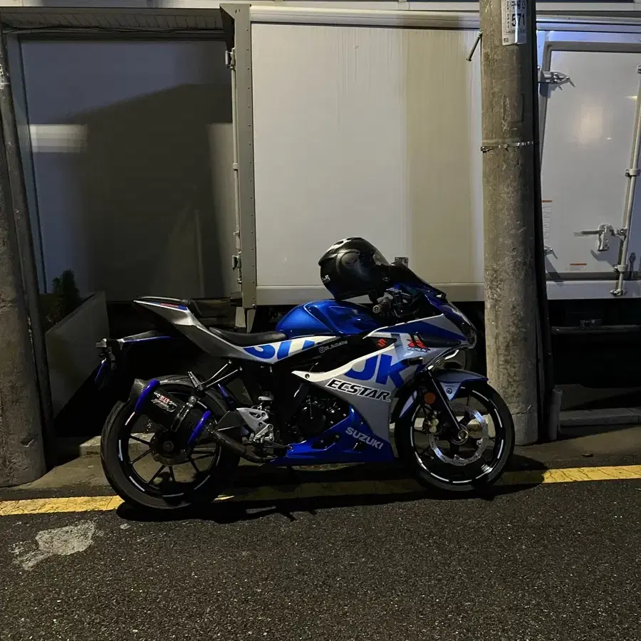 스즈키 gsxr125 풀튜닝