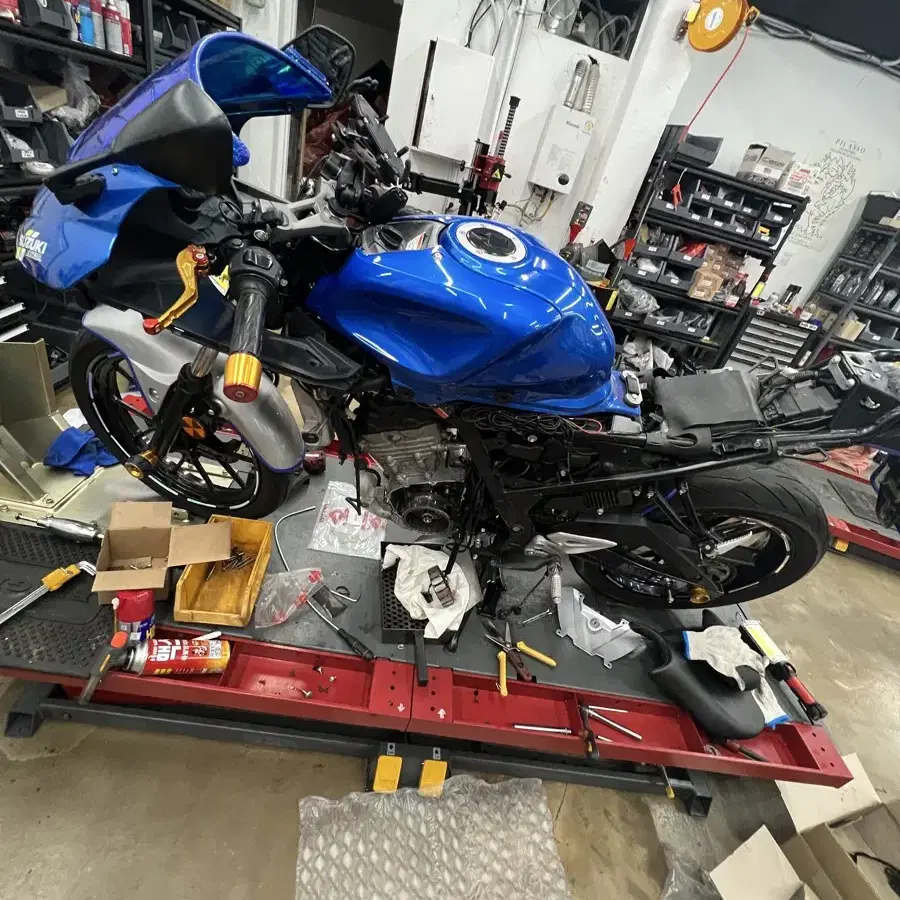 스즈키 gsxr125 풀튜닝