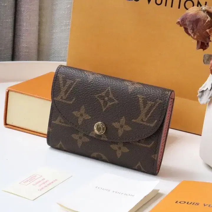 LOUIS VUITTON 루이비통 여성 로즈 핑크 지갑