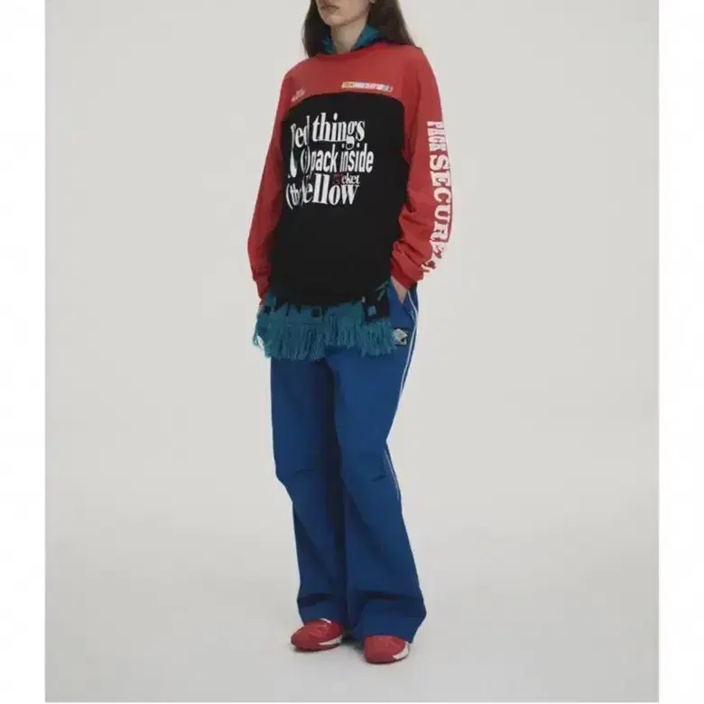 테켓 롱슬리브 taking day L/S tee red