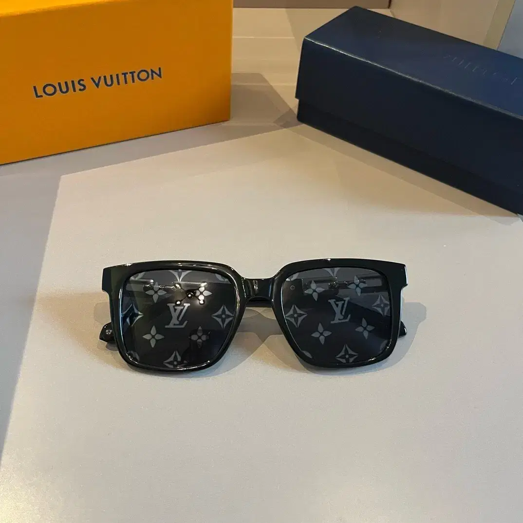 Louis Vuitton 루이비통 패션 선글라스