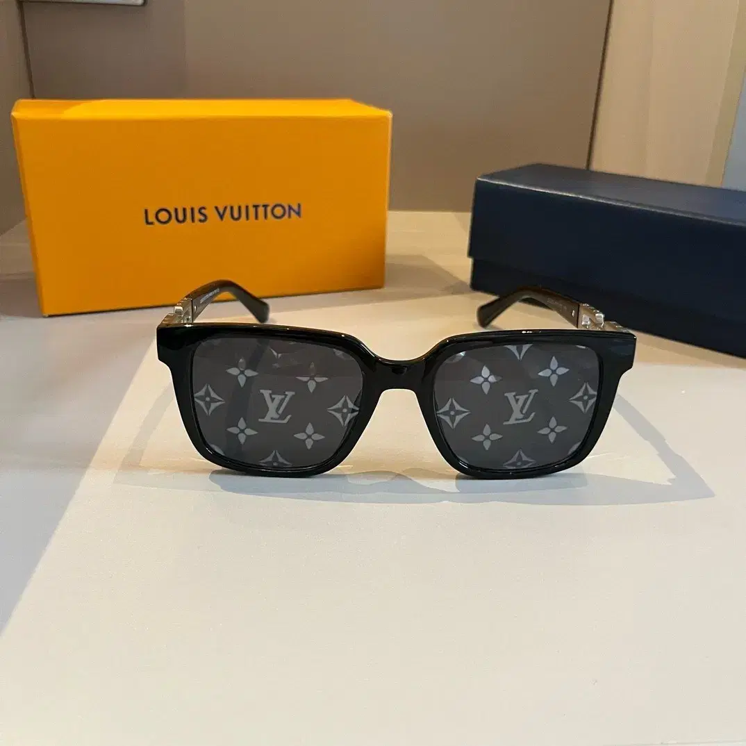 Louis Vuitton 루이비통 패션 선글라스