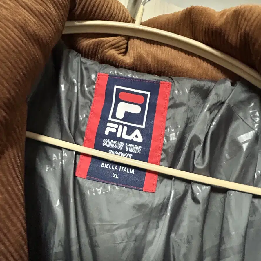 FILA 숏패딩 골덴 푸퍼 S/XL 커플패딩