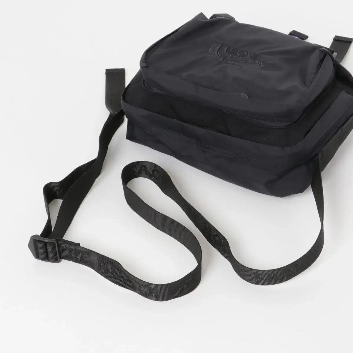 퍼플라벨 THE NORTH FACE Nylon Shoulder Bag