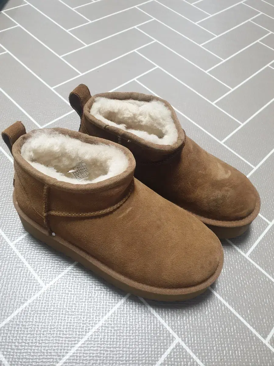 어그부츠 UGG 230사이즈 미사용