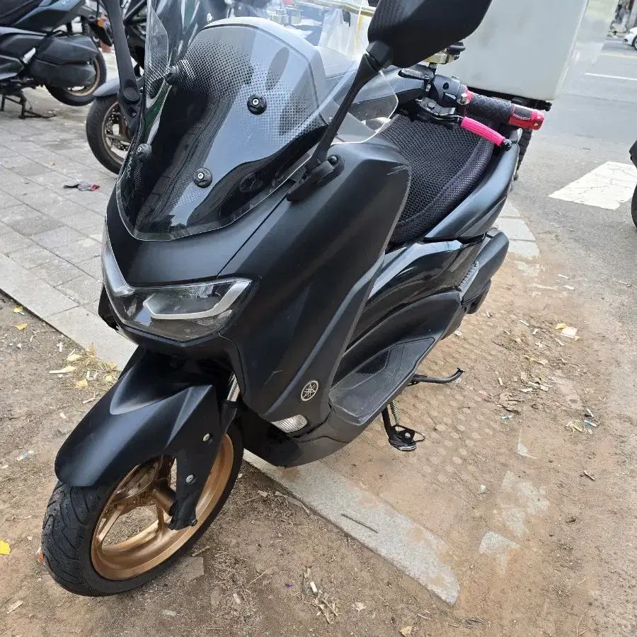 NMAX125 (22년식) 판매합니다