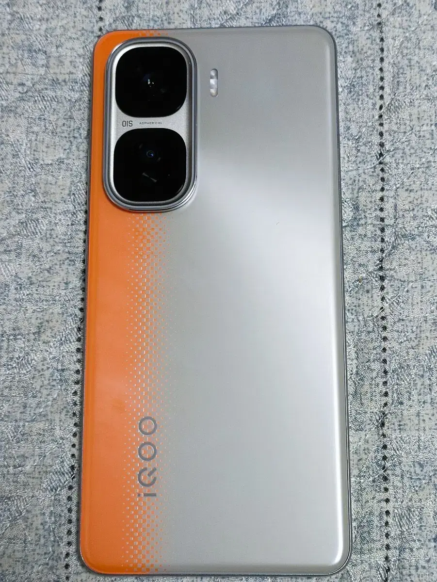 비보 vivo iqoo neo 10 12/256 8gen3