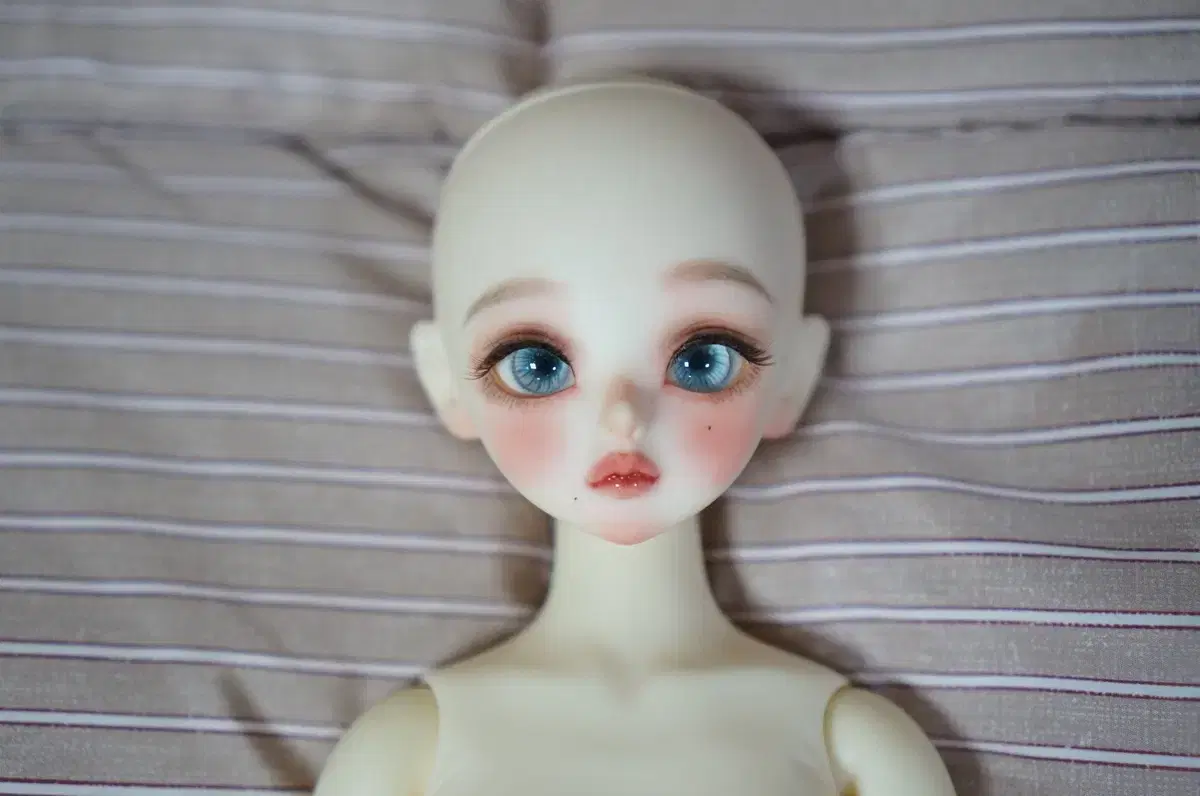 루츠 미백애니 본체 (구체관절인형, 구관, bjd, msd)