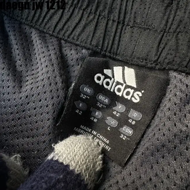 L ADIDAS PANTS 아디다스 바지