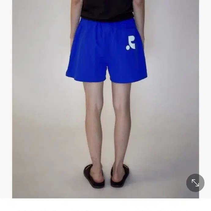 레스트앤레크레이션 쇼츠  rr logo nylon shorts