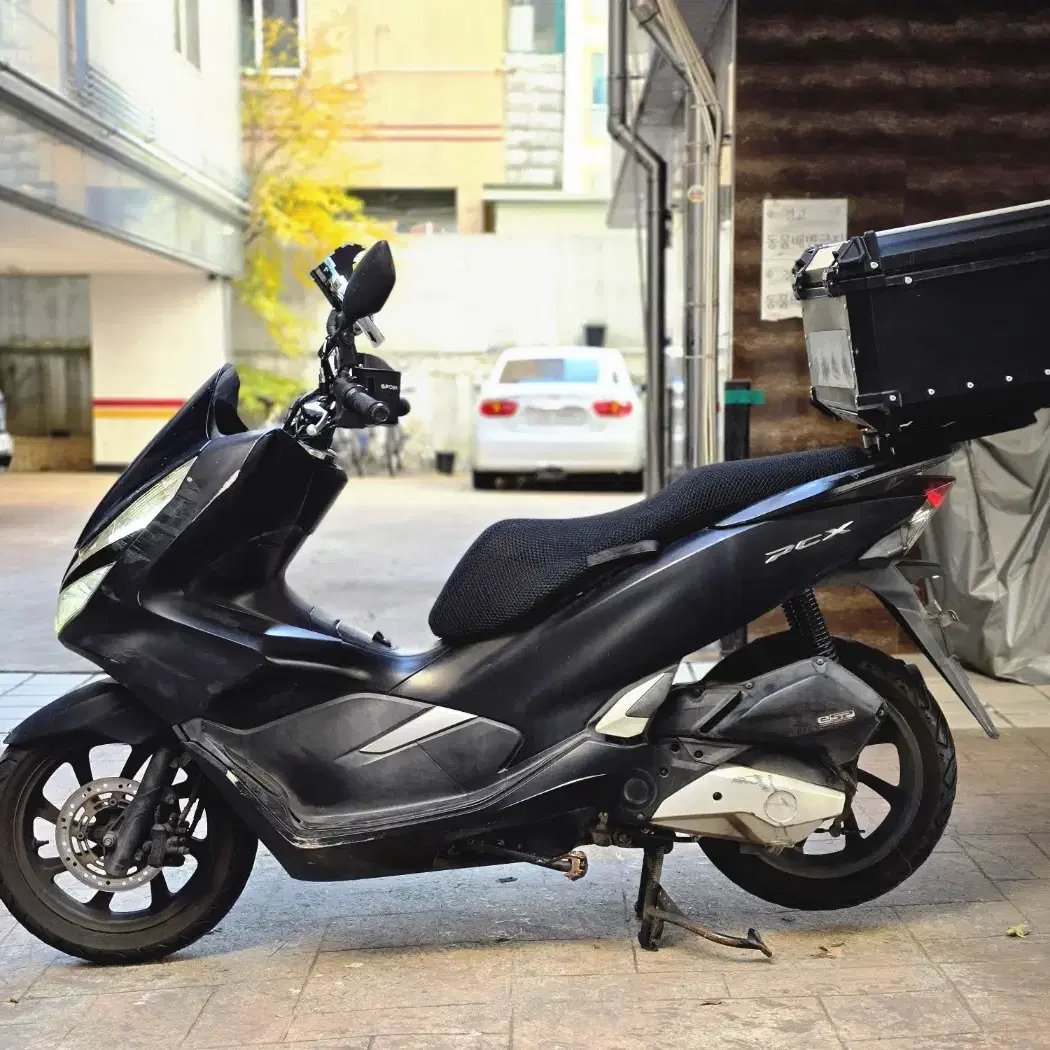 20년식 더뉴 PCX125 블랙 팝니다