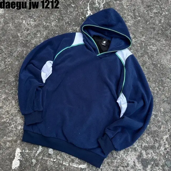 110 DESCENTE HOODIE 데상트 후드티