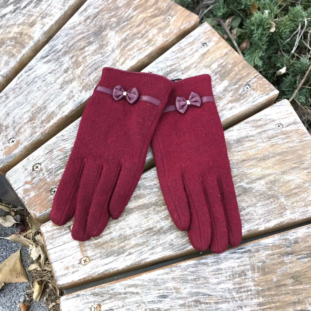 Vintage for various reasons wine glove