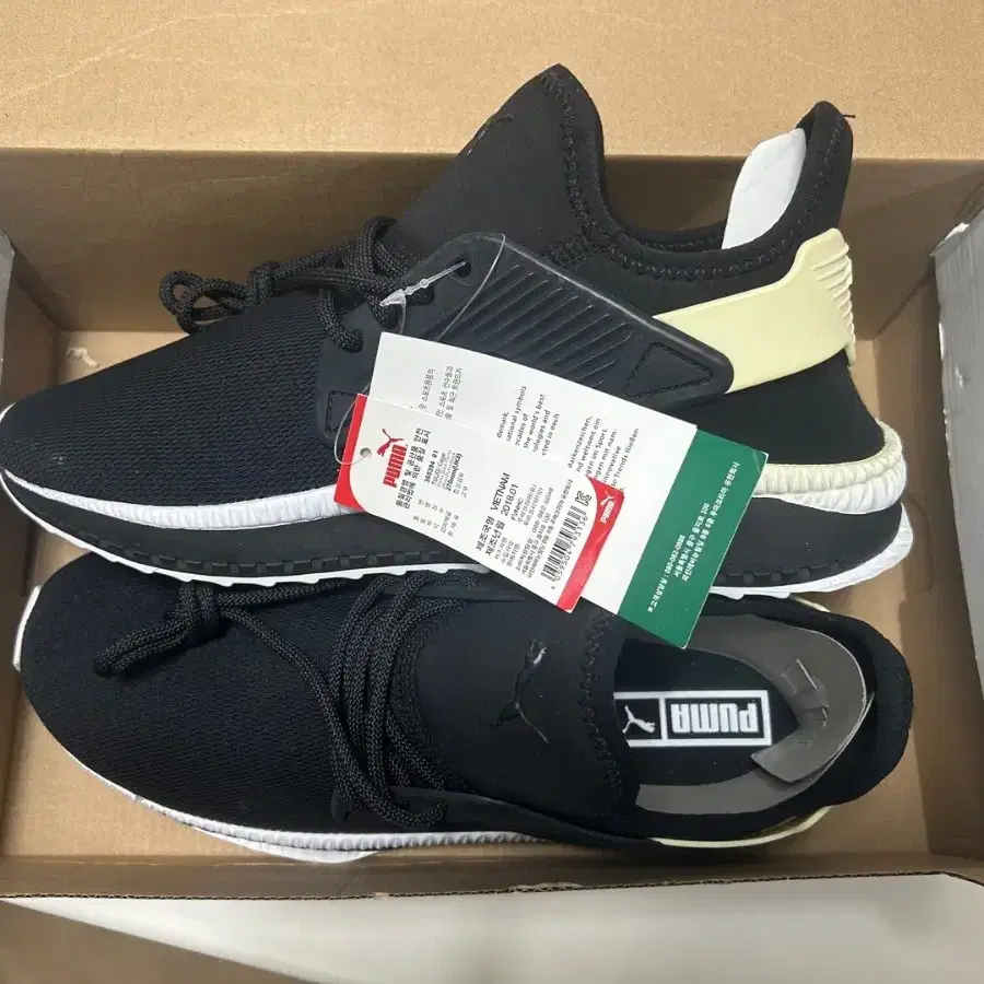 PUMA 운동화  270MM. [미사용]