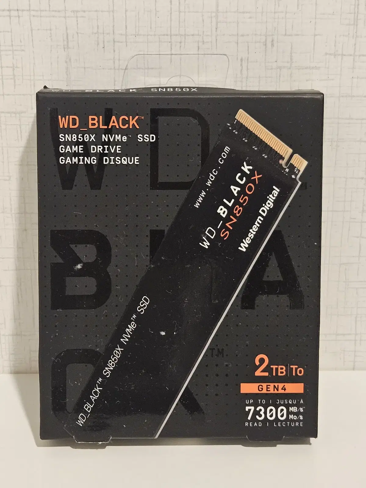 웨스턴디지털 WD BLACK SN850X 2TB SSD 팝니다.