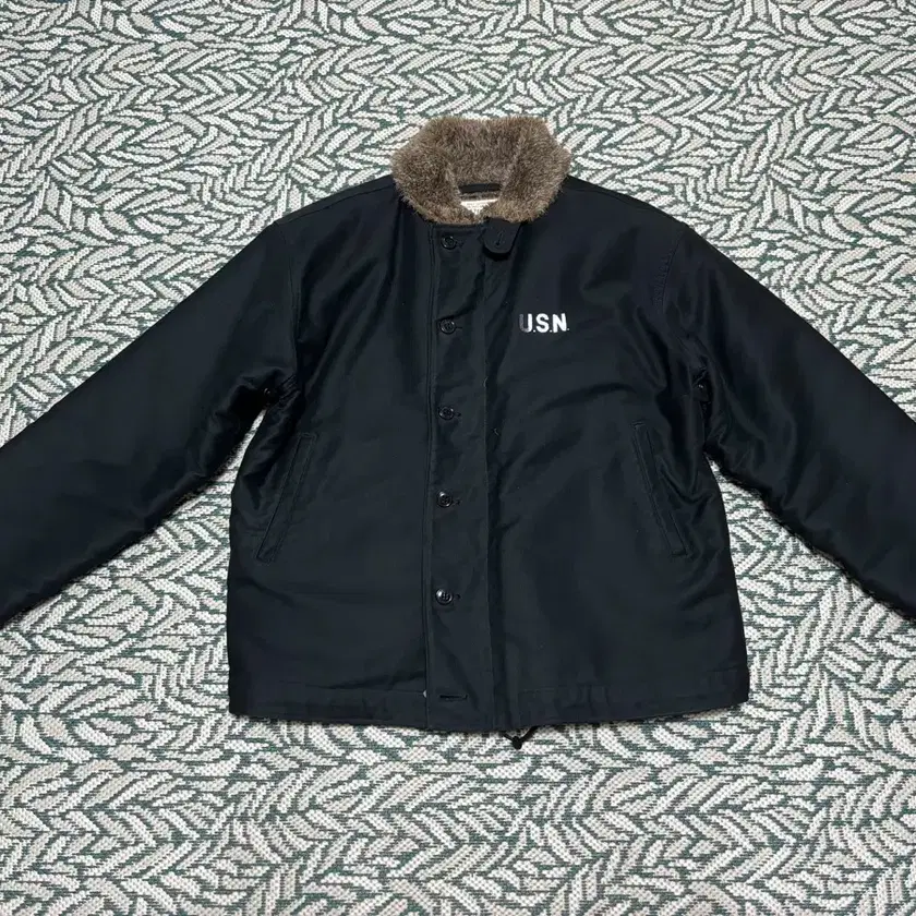 Houston N1 Deck Jacket 44size on Bunjang Global Site.