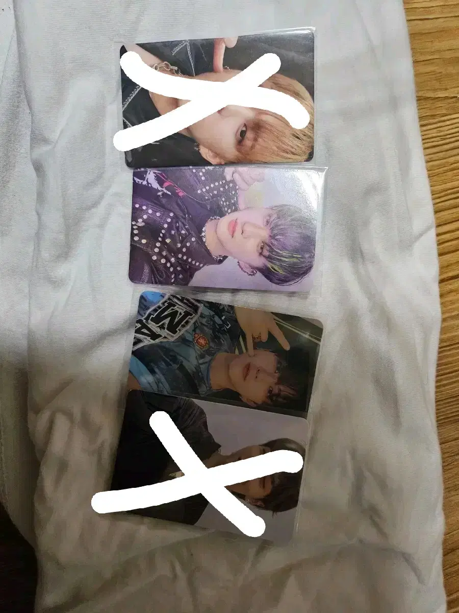 Straykids changbin bang chan photocard sells