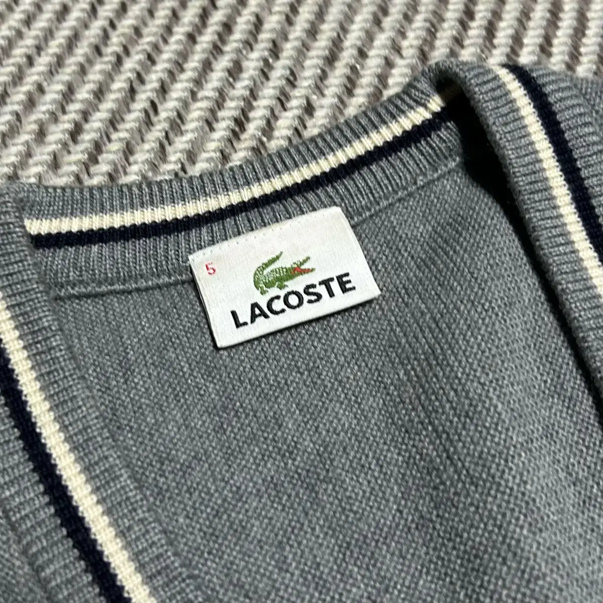 [ L ] Lacoste 라코스테 슬림핏 울 니트 가디건