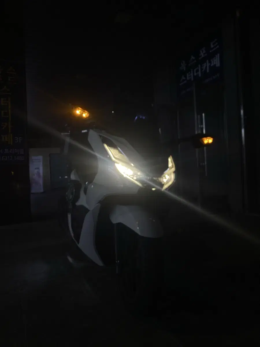 PCX125 22년식