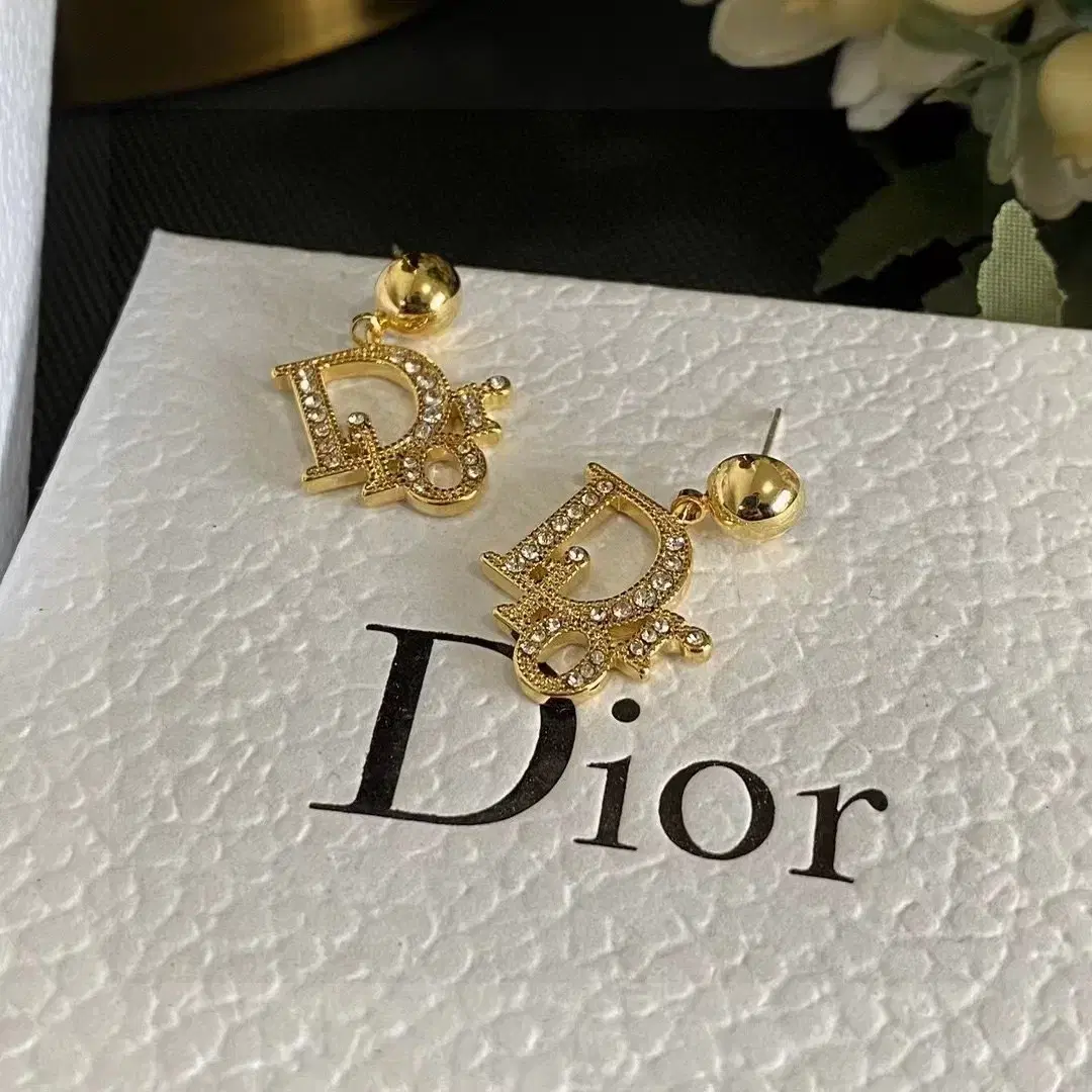 DIOR 디오르 귀걸이 정품