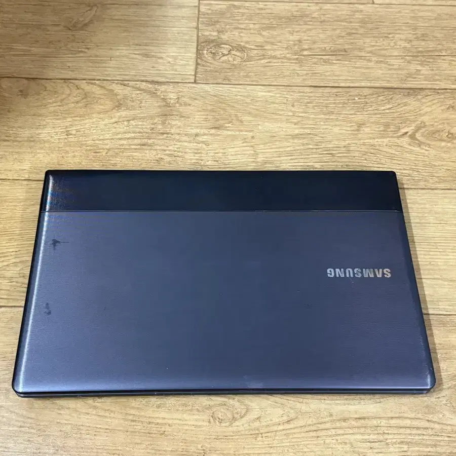 Samsung 노트북 i5-cpu 8gb ram