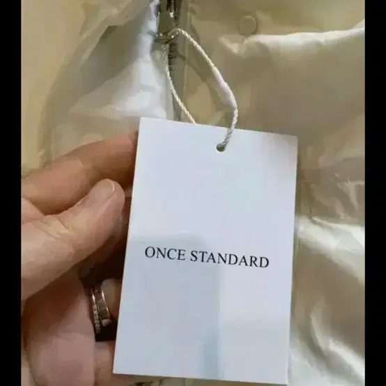 새상품 oncestandard 원스스탠다드 화이트 덕다운 푸퍼