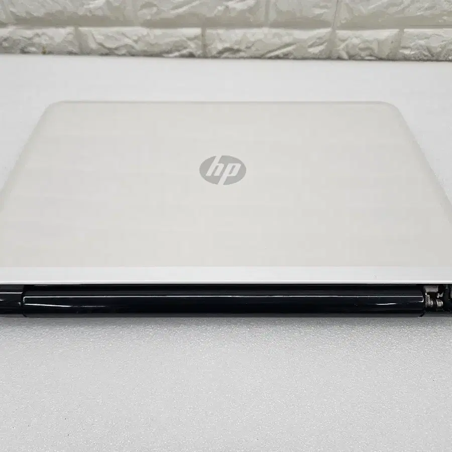 HP 15인치 노트북 15-054TU 입니다