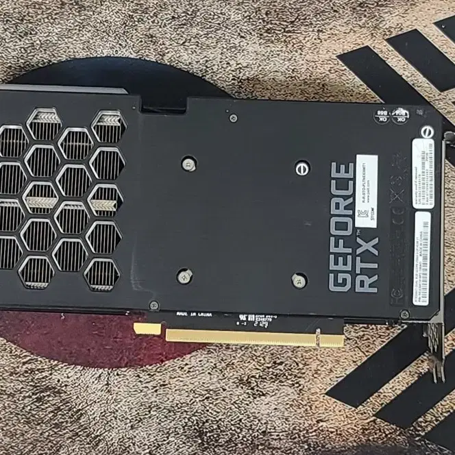 이엠텍 RTX3060TI 8g 그래픽카드 싸게 팝니다