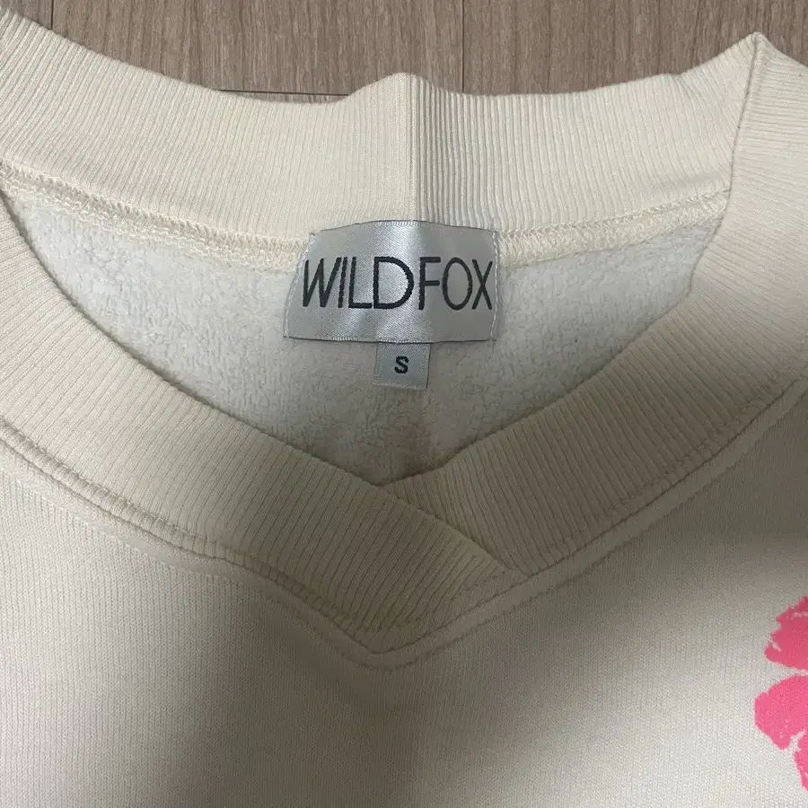 wildfox v mtm(와일드폭스v넥맨투맨)