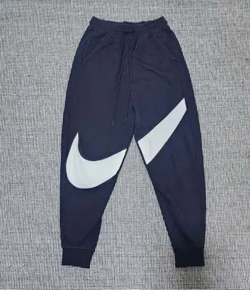 Nike Big Swoosh Chuu Training XS