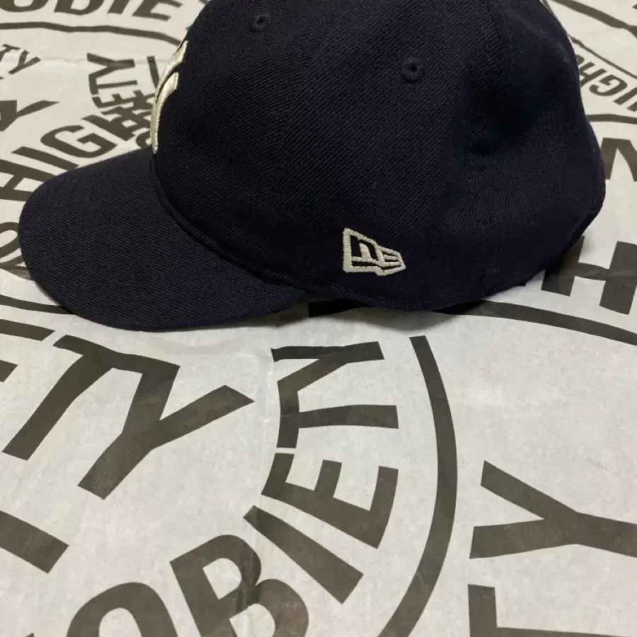 [OG] 뉴에라 x 빔즈 뉴욕 양키스 9fifty 크라운 볼캡