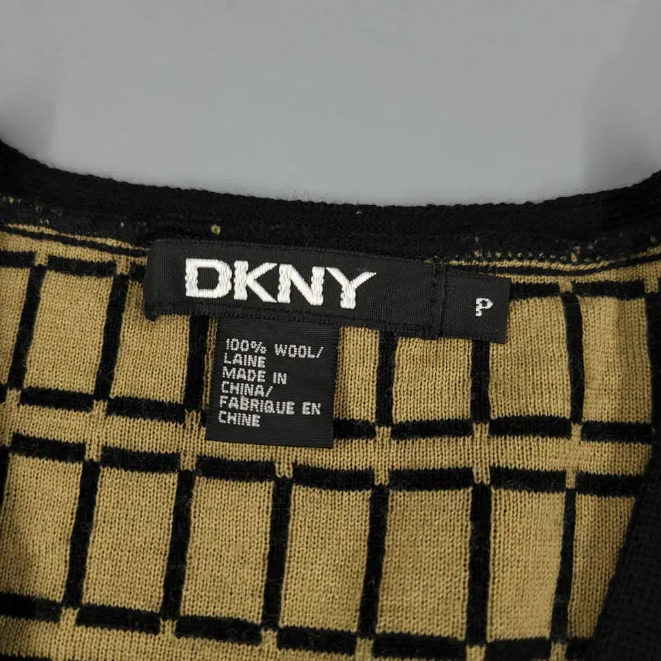 DKNY 디케이엔와이 블랙 베이지 스퀘어패턴 배색 라이닝 올드머니 울10