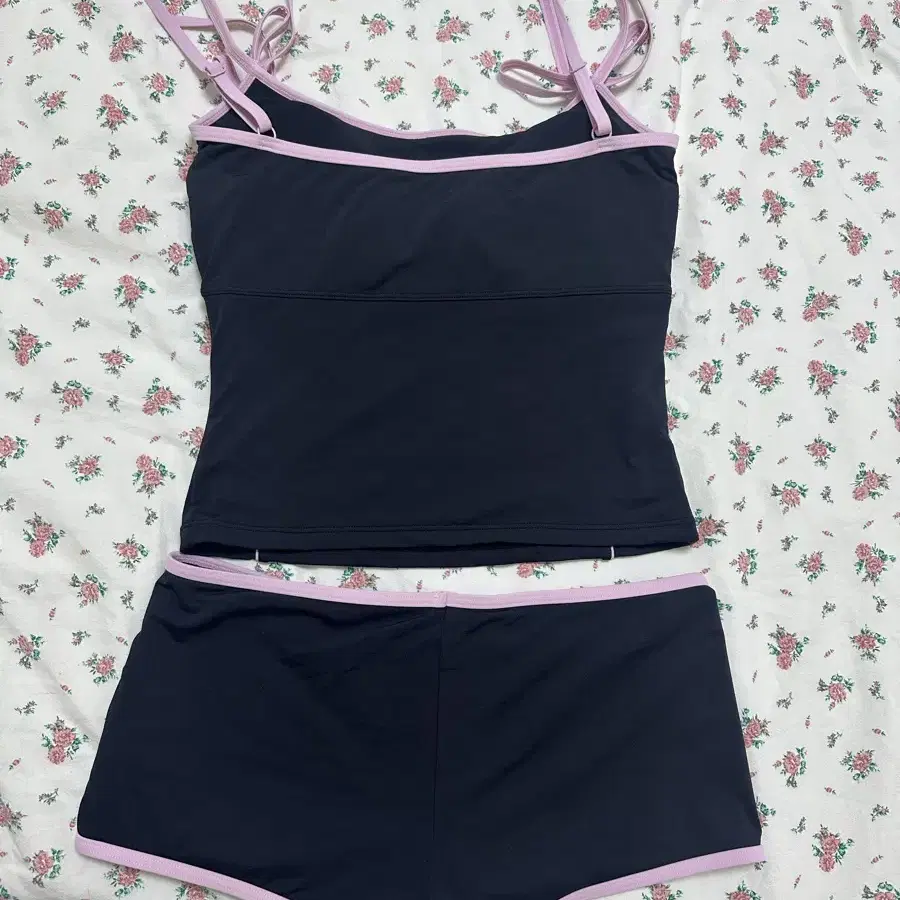 이스트씨 Black ribbon top bikini 수영복