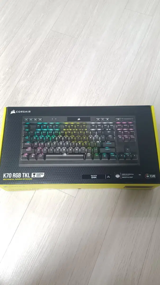 커세어 K70 RGB TKL 챔피언시리즈 스피드은축