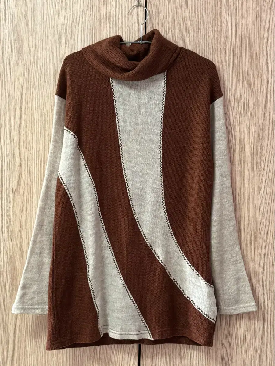 NineStory Brown Long Polar Neck Wool Knit