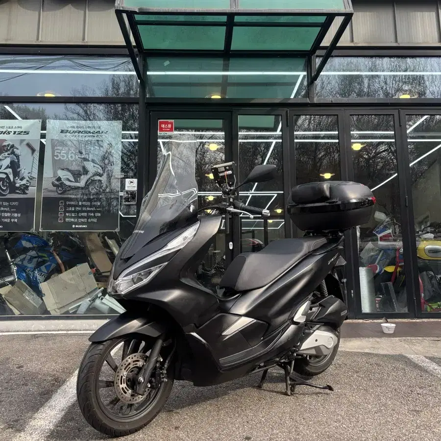 오토바이 스쿠터 혼다 pcx125 8000km