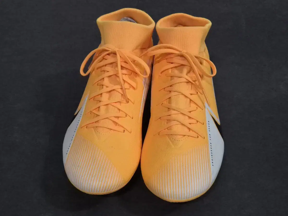 Nike 축구화 Mercurial Superfly(250)