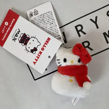 로리즈팜 LOWRYSFARM 키티 Me% 장난감 키링 새상품