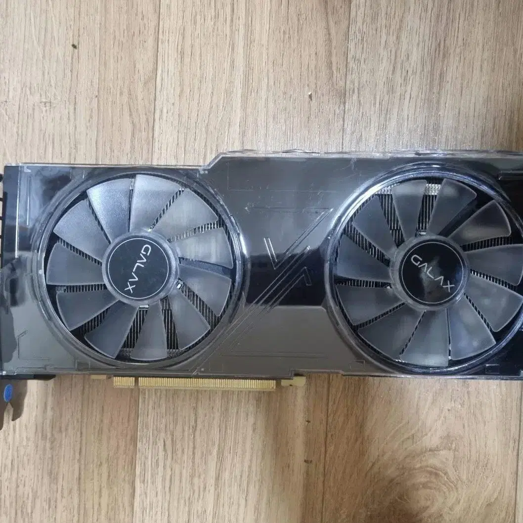 상태좋은 갤럭시 RTX2070 팝니다.