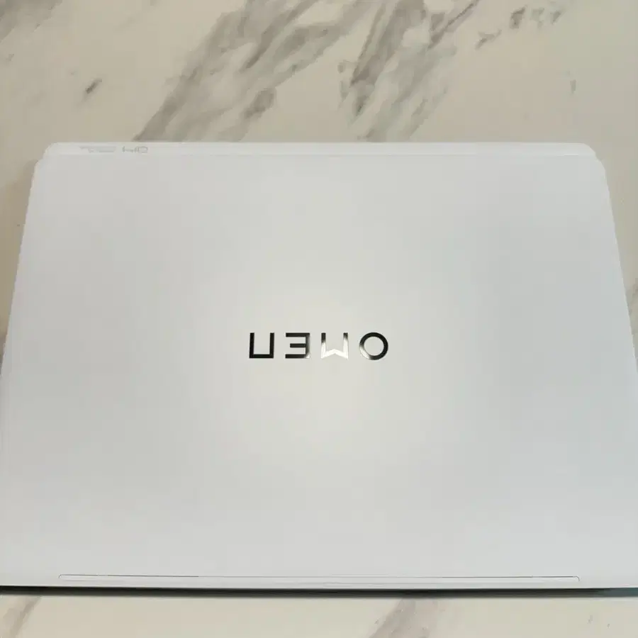 HP 오멘 14 슬림 화이트 게이밍 노트북 1.6kg / Ultra7-1