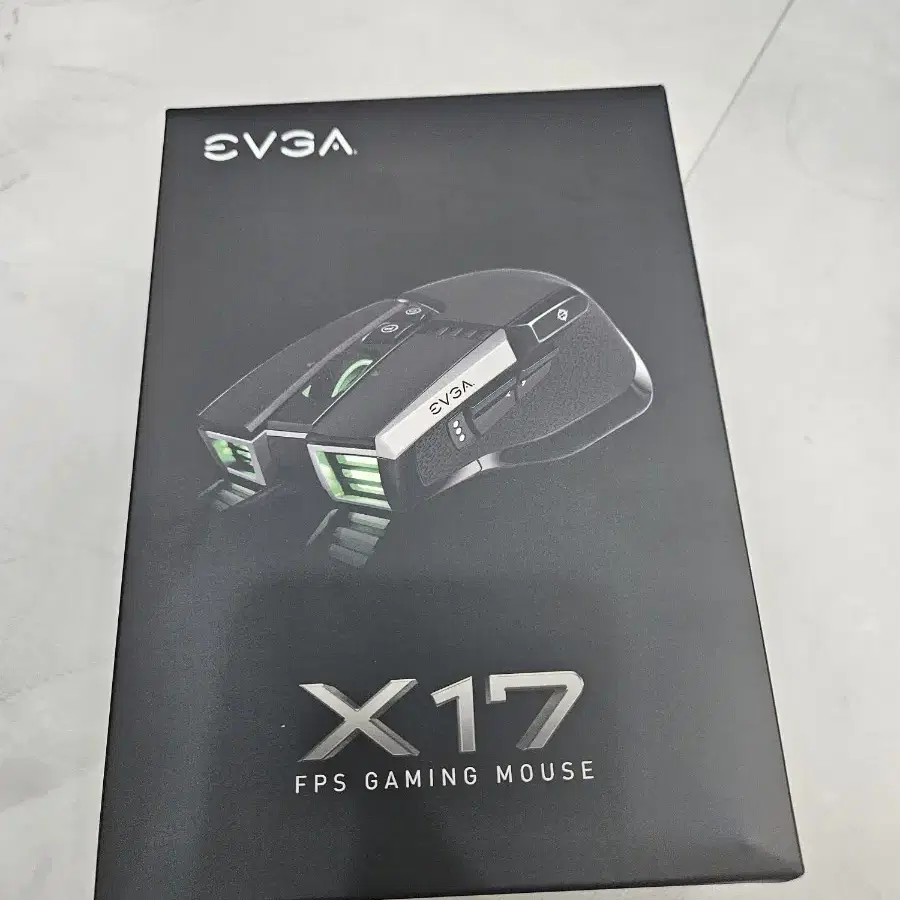 EVGA X17 게이밍 마우스 팔아요 미개봉 새상품