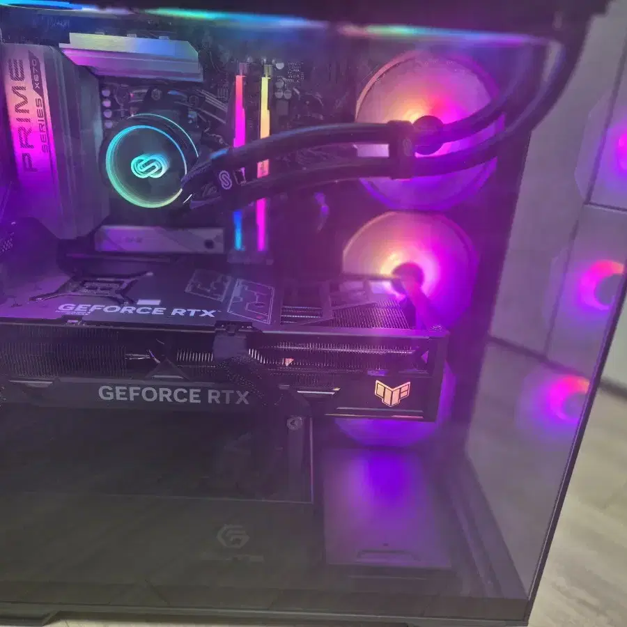 CPU 7950x3D RTX4080 초고사양 컴퓨터