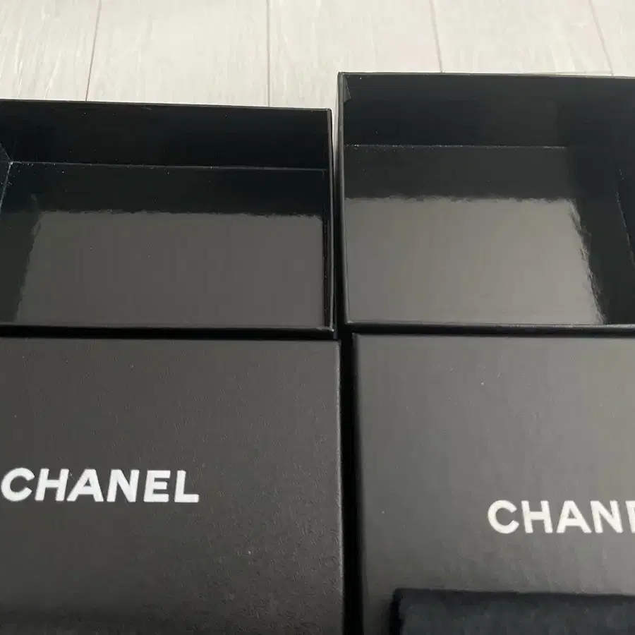 [CHANEL]샤넬 케이스 박스(내부 부직포 포함) 판매합니다(2개)