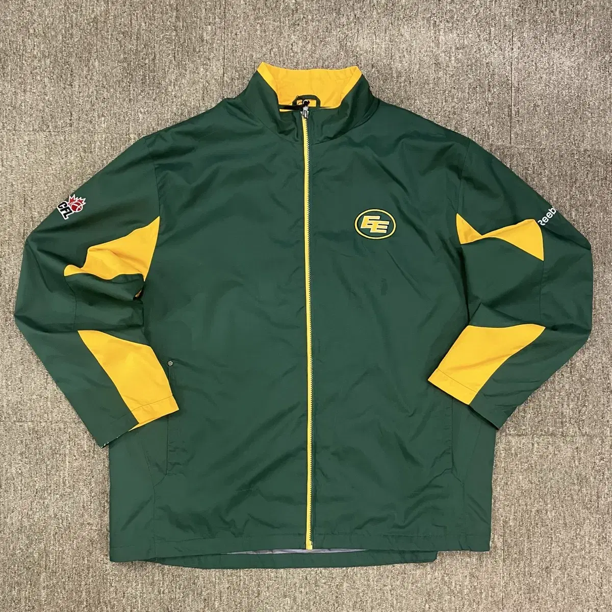 (XL) Reebok CFL 리복 바람막이 자켓