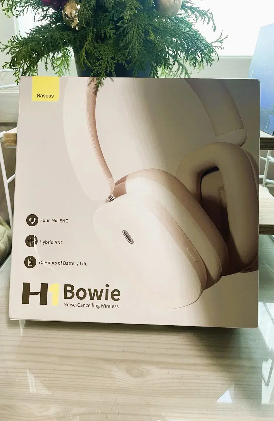 베이스어스 Bowie H1 노이즈캔슬링 무선 블루투스 헤드폰 팝니다.