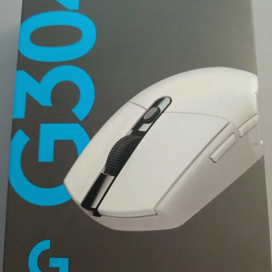 택포 미개봉 g304 화이트