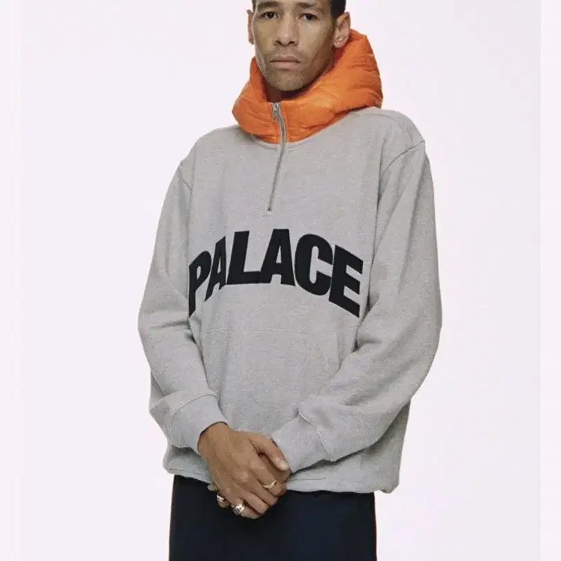 Palace 팔라스 푸퍼 후드티  20ss