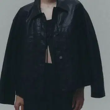 지비에이치어패럴 FAUX LEATHER JACKET BLACK 가죽자켓