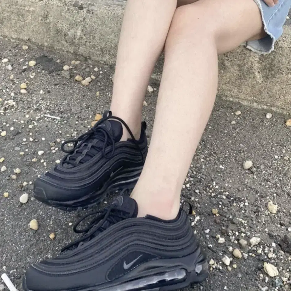 Nike AIR MAX 97 트리플블랙