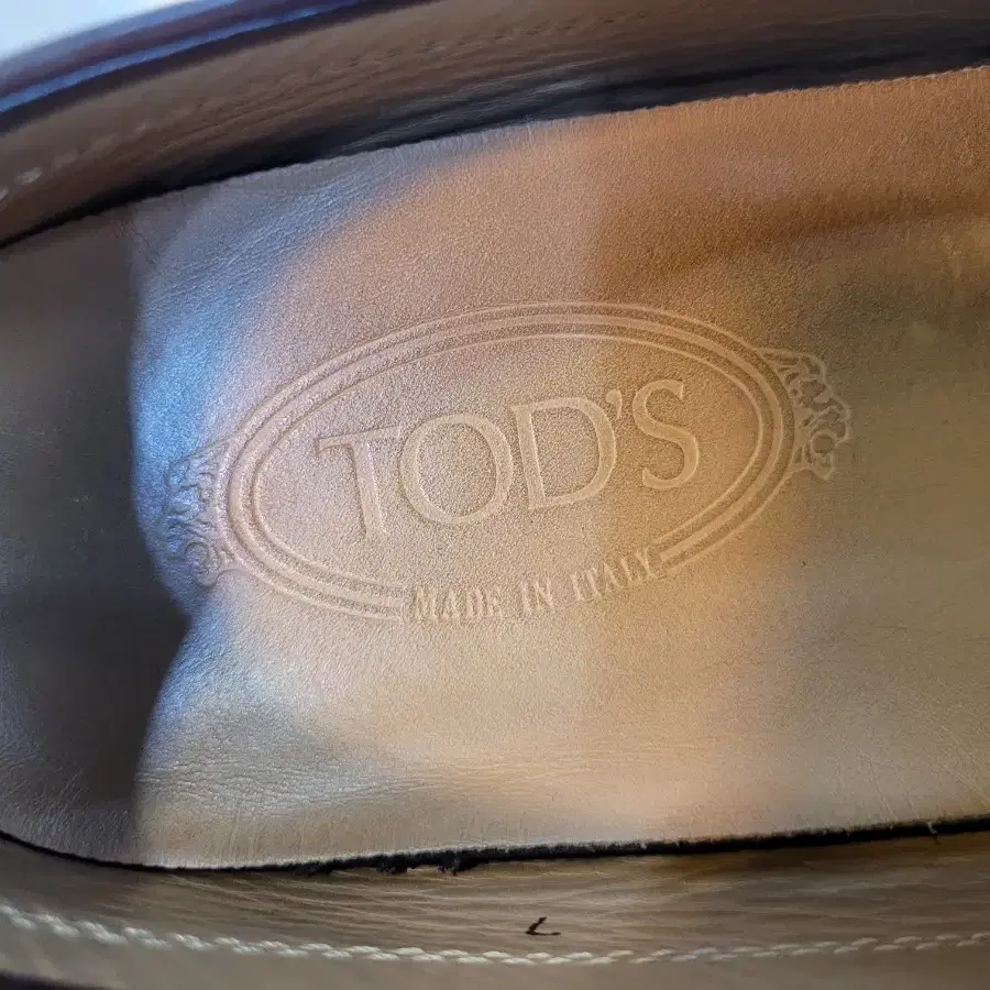 토즈 TOD'S  남성 로퍼 7